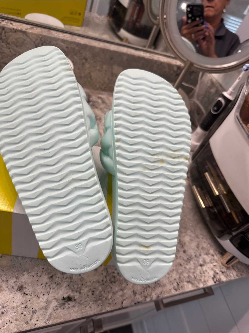 NEW lemon jelly Quilted Slide Sandals in Mint - Picture 4 of 4